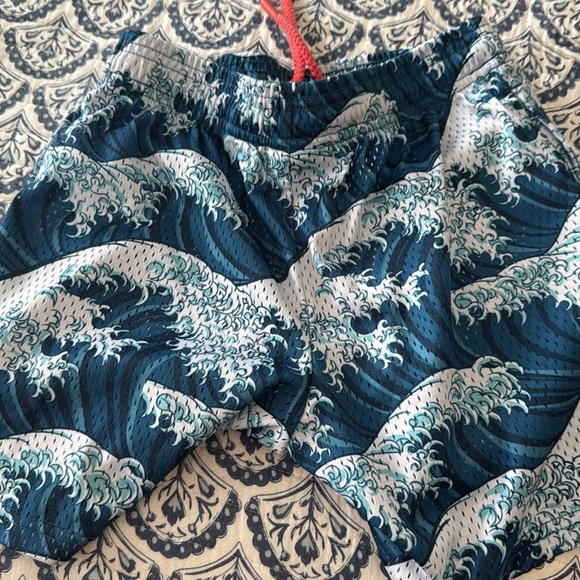 Boys Overtime basketball shorts youth large - Picture 6 of 6